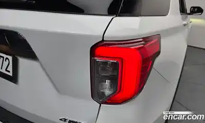 Ford Explorer 2021 2.3 автомат (гидро), миниатюра 9