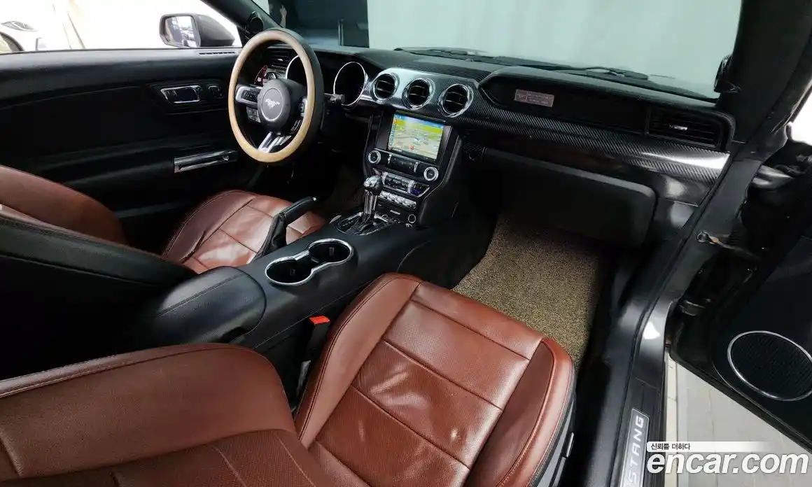 Ford Mustang 2016 5.0 автомат (гидро), фото 7