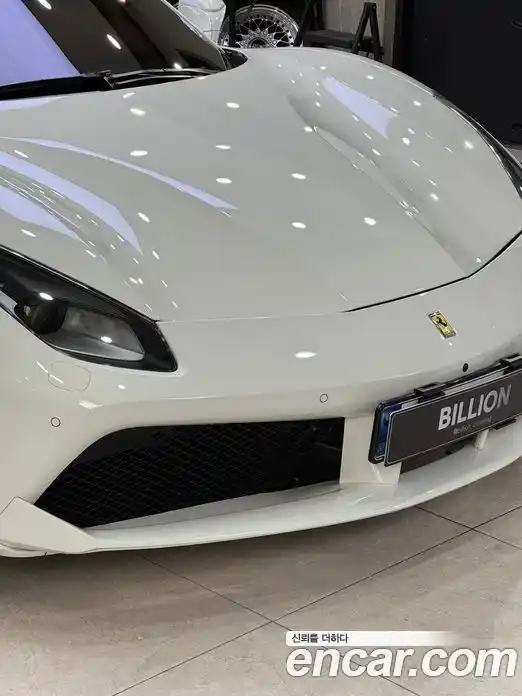 Ferrari 488 2017 3.9 автомат (гидро), фото 3