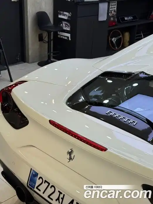 Ferrari 488 2017 3.9 автомат (гидро), фото 9