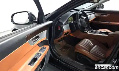 Jaguar XF 2016 2.0 гидро, миниатюра 10
