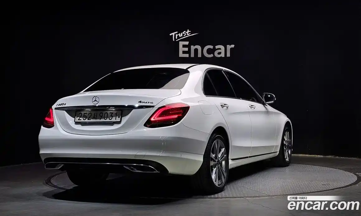 Mercedes-Benz C-Class 2020 1.9 гидро, фото 2 Mercedes-Benz C-Class 2020 1.9 гидро, фото 2