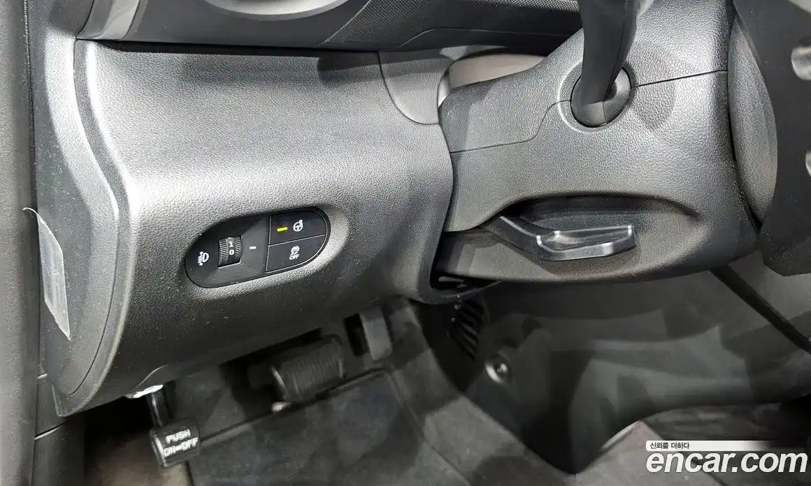 Hyundai Casper 2022 1.0 автомат (гидро), фото 15