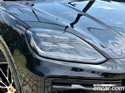 Porsche Cayenne 2024 3.0 автомат (гидро), миниатюра 6