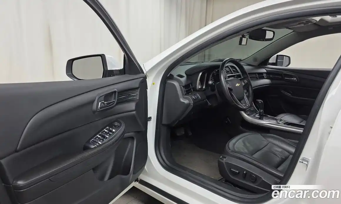 Chevrolet Malibu 2014 2.0 автомат (гидро), фото 10 Chevrolet Malibu 2014 2.0 автомат (гидро), фото 10