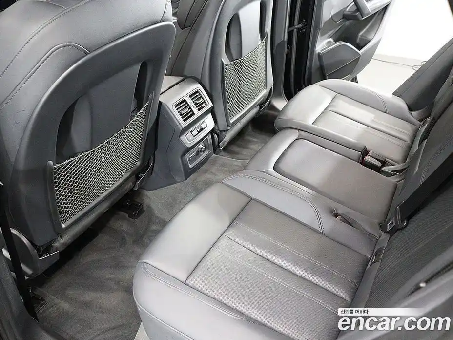 Audi Q5 2023 2.0 автомат (гидро), фото 15