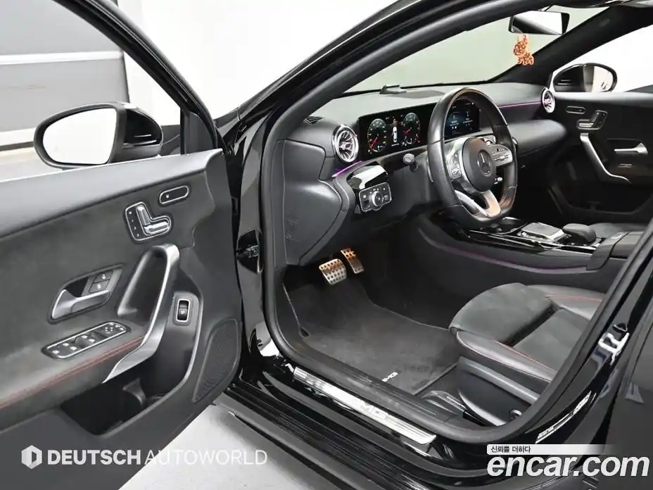 Mercedes-Benz A-Class 2021 2.0 гидро, фото 11 Mercedes-Benz A-Class 2021 2.0 гидро, фото 11