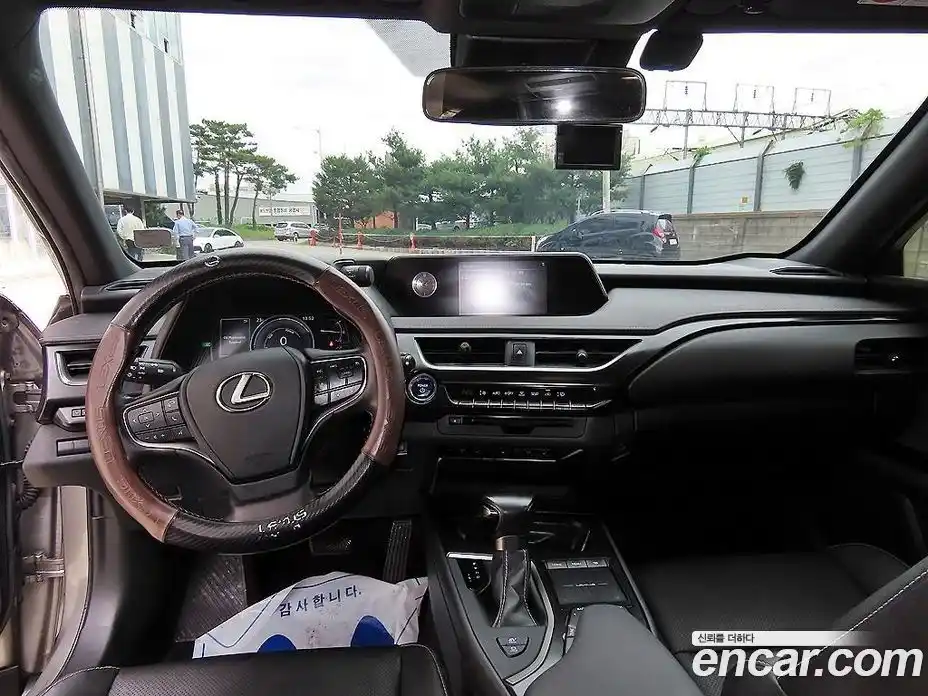 Lexus UX 2020 2.0 гидро, фото 7