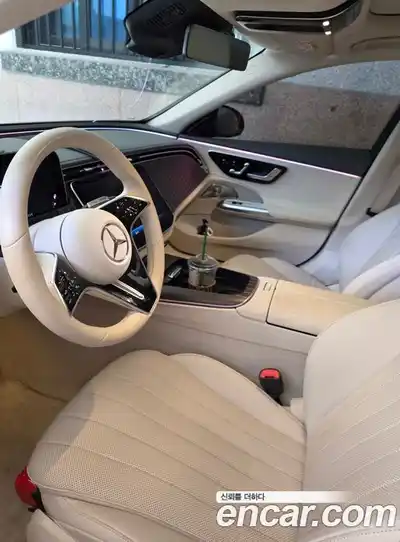Mercedes-Benz E-Class 2025 2.0 автомат (гидро), миниатюра 3
