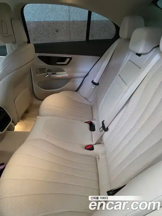 Mercedes-Benz E-Class 2025 2.0 автомат (гидро), фото 4