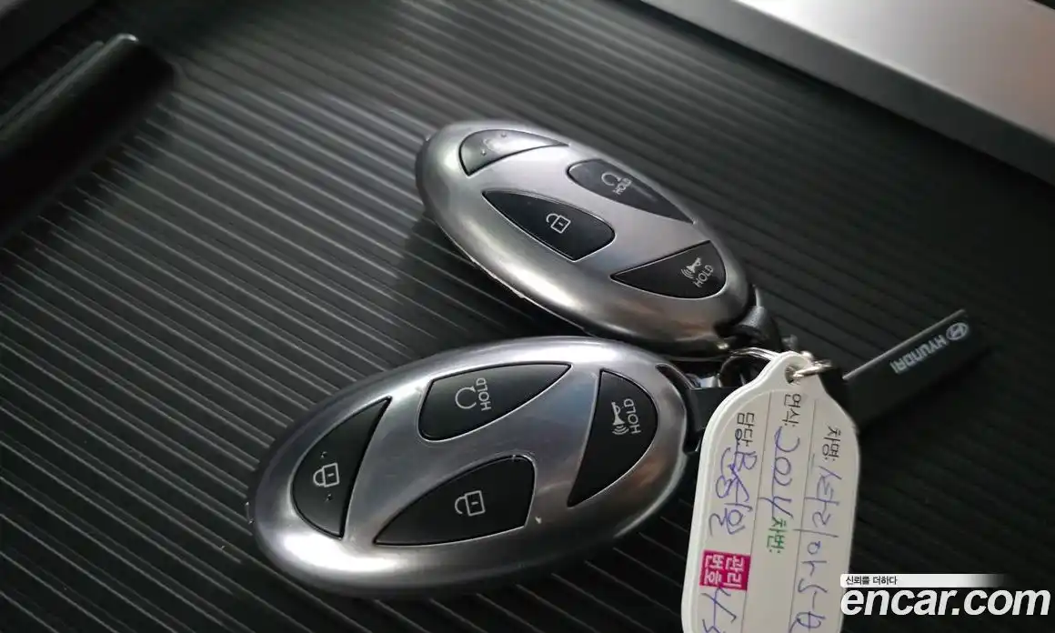 Hyundai Staria 2024 2.2 автомат (гидро), фото 34