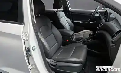 Hyundai Tucson 2020 2.0 автомат (гидро), миниатюра 12