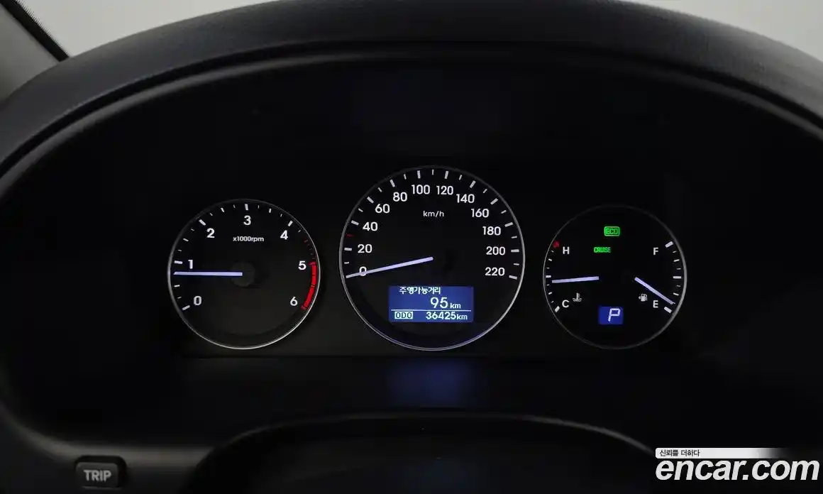 Hyundai Starex 2018 2.5 автомат (гидро), фото 11
