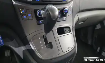 Hyundai Starex 2018 2.5 автомат (гидро), миниатюра 12