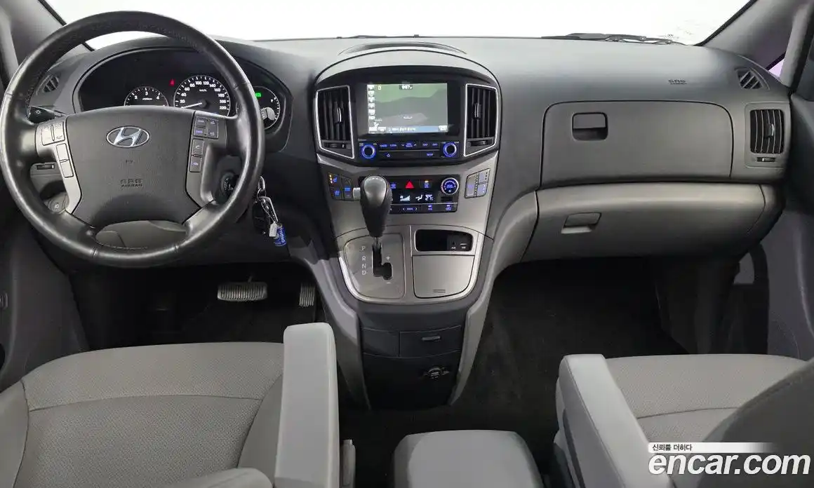 Hyundai Starex 2018 2.5 автомат (гидро), фото 27