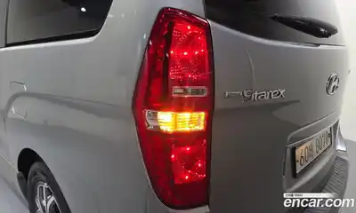 Hyundai Starex 2018 2.5 автомат (гидро), миниатюра 9