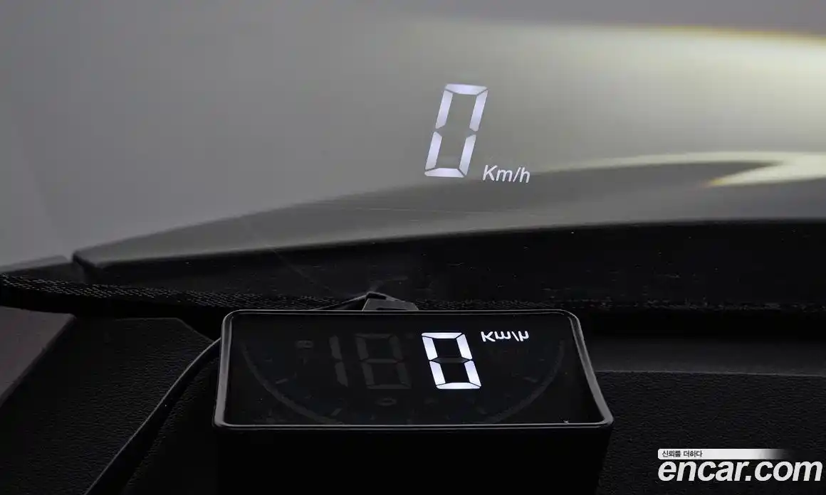Hyundai Avante 2021 1.6 автомат (гидро), фото 24