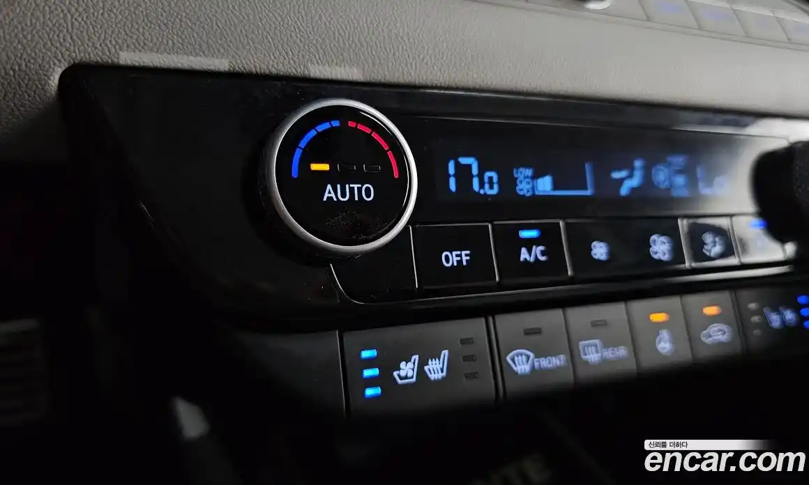 Hyundai Avante 2021 1.6 автомат (гидро), фото 27