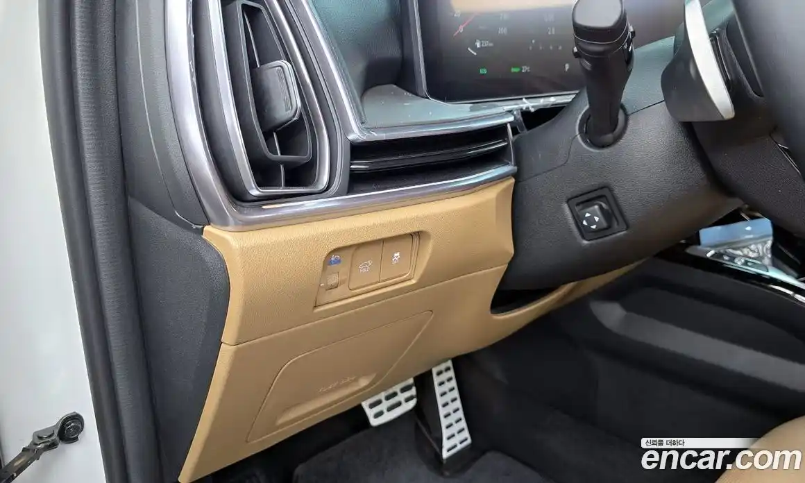 Kia Sorento 2024 1.6 автомат (гидро), фото 32