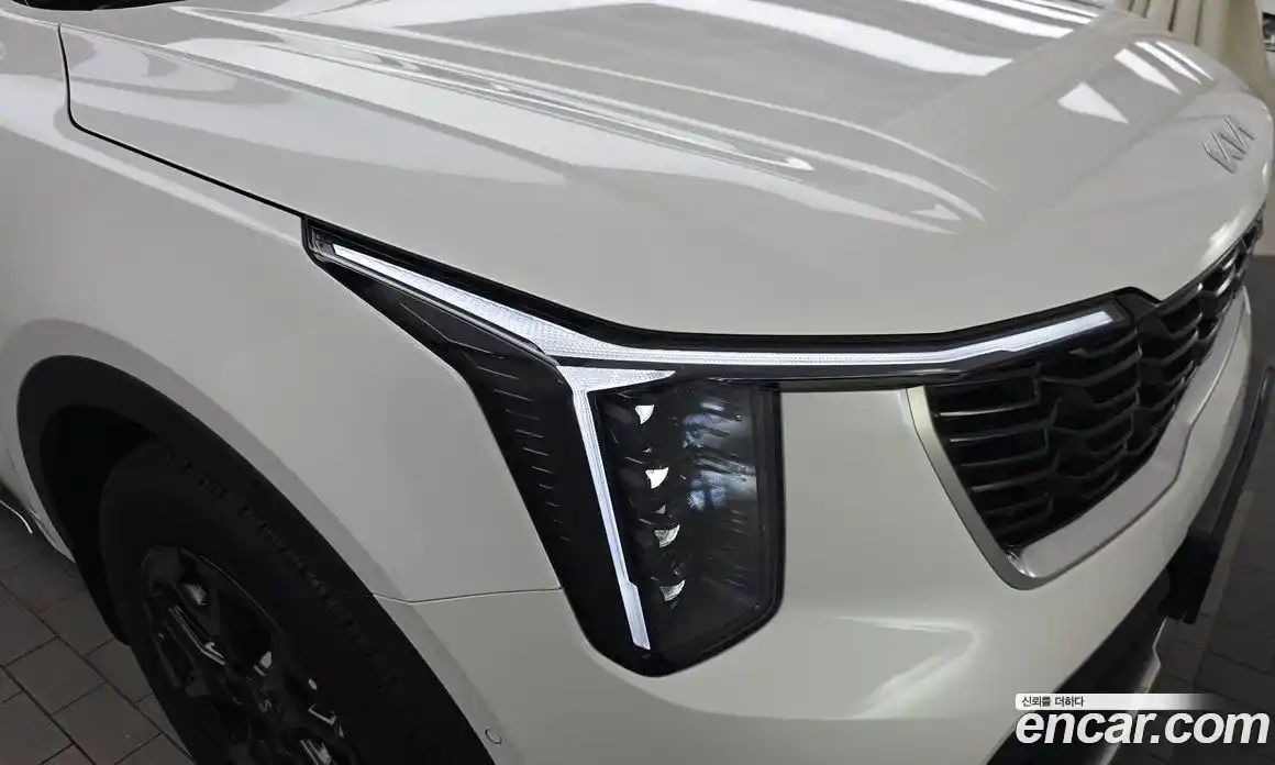 Kia Sorento 2024 1.6 автомат (гидро), фото 8