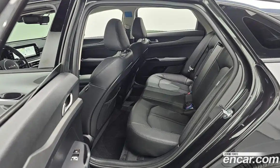 Kia K5 (Optima) 2023 2.0 автомат (гидро), фото 17