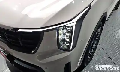 Kia Sorento 2023 1.6 автомат (гидро), миниатюра 8
