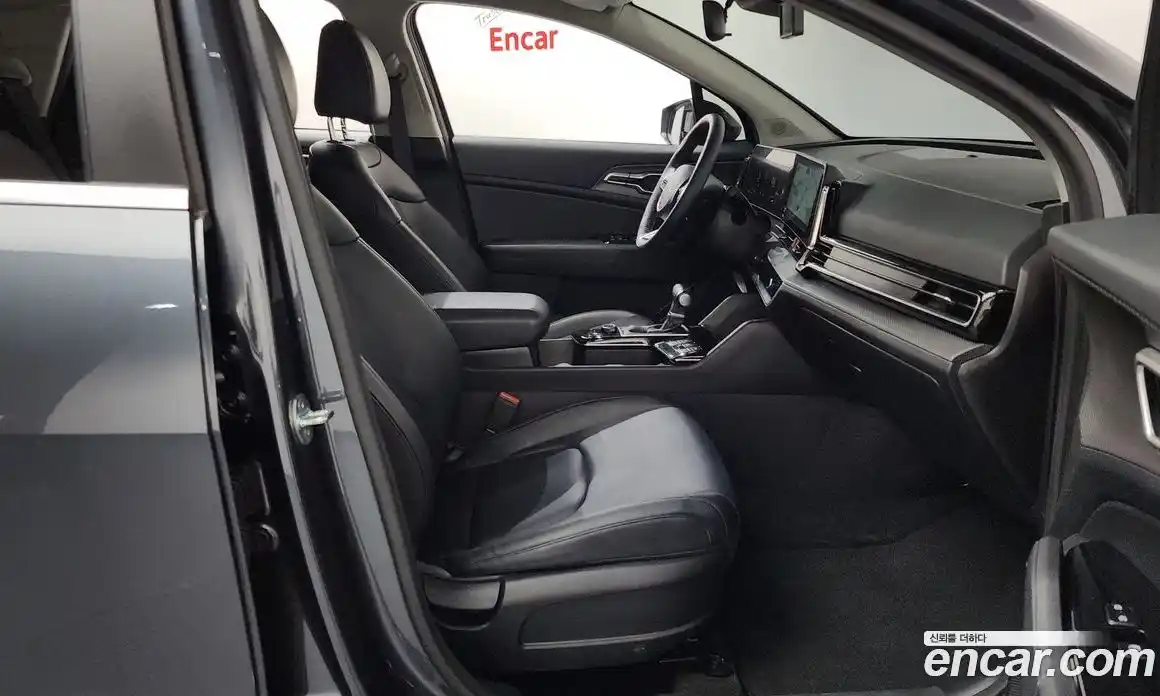 Kia Sportage 2021 1.6 автомат (гидро), фото 16