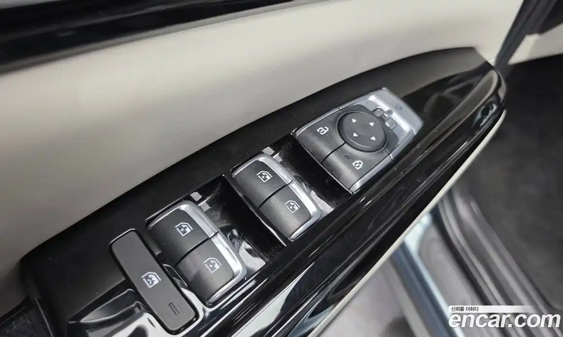 Kia Carnival 2021 2.2 автомат (гидро), фото 28