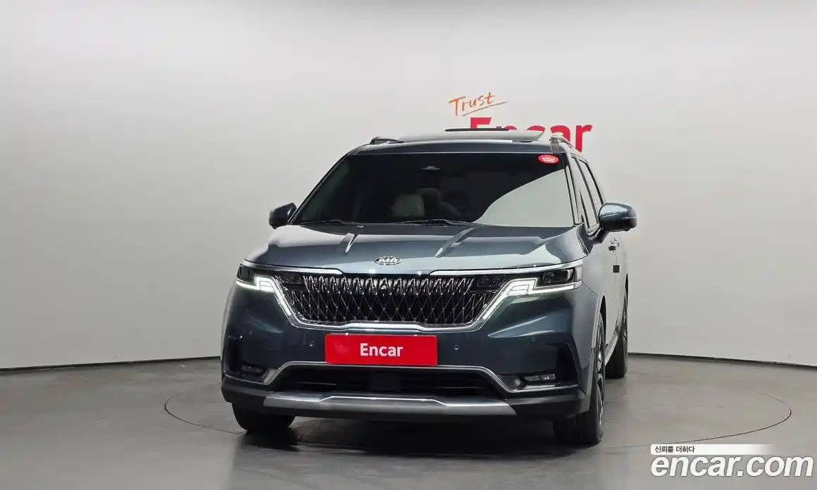 Kia Carnival 2021 2.2 автомат (гидро), фото 3