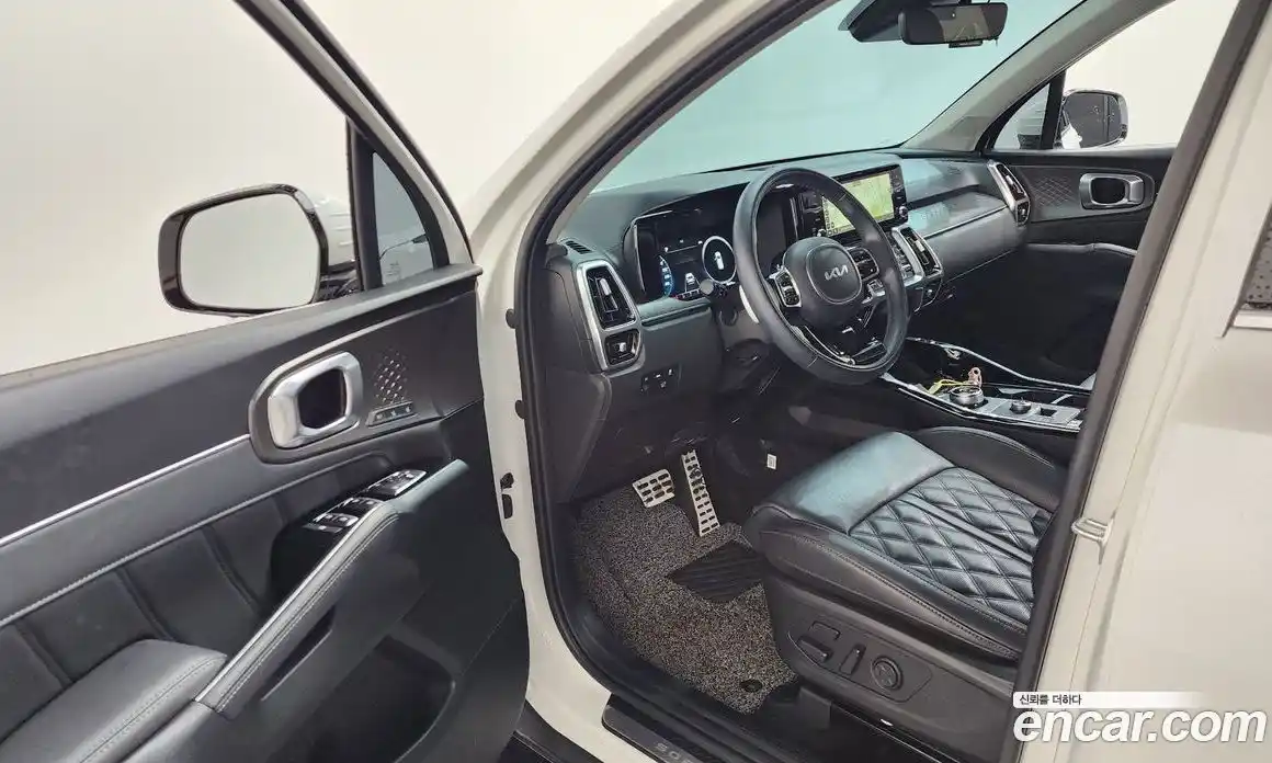 Kia Sorento 2023 2.5 автомат (гидро), фото 13