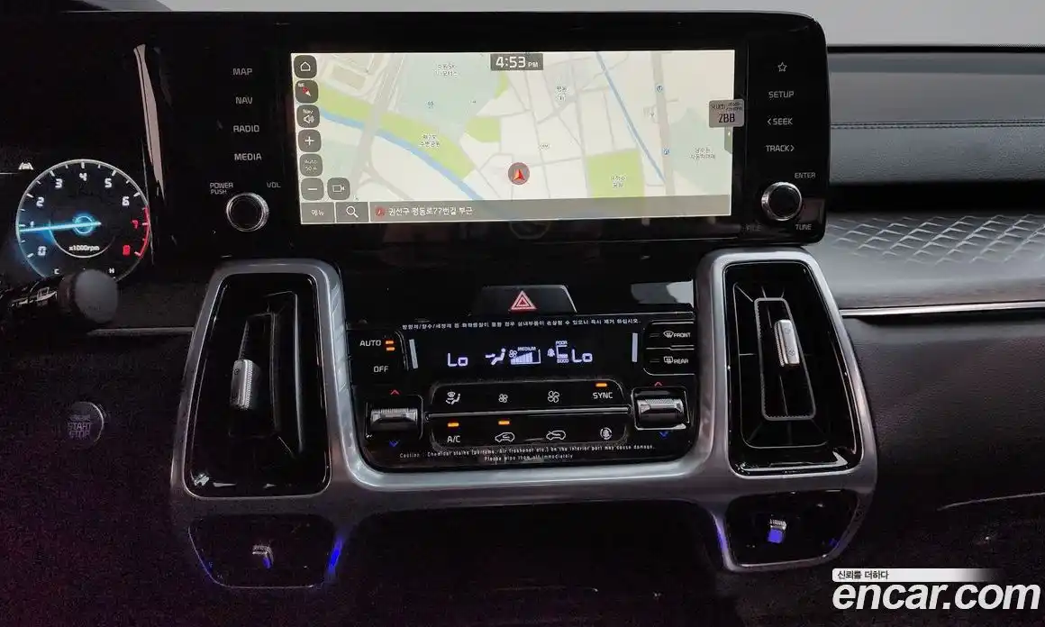 Kia Sorento 2023 2.5 автомат (гидро), фото 19