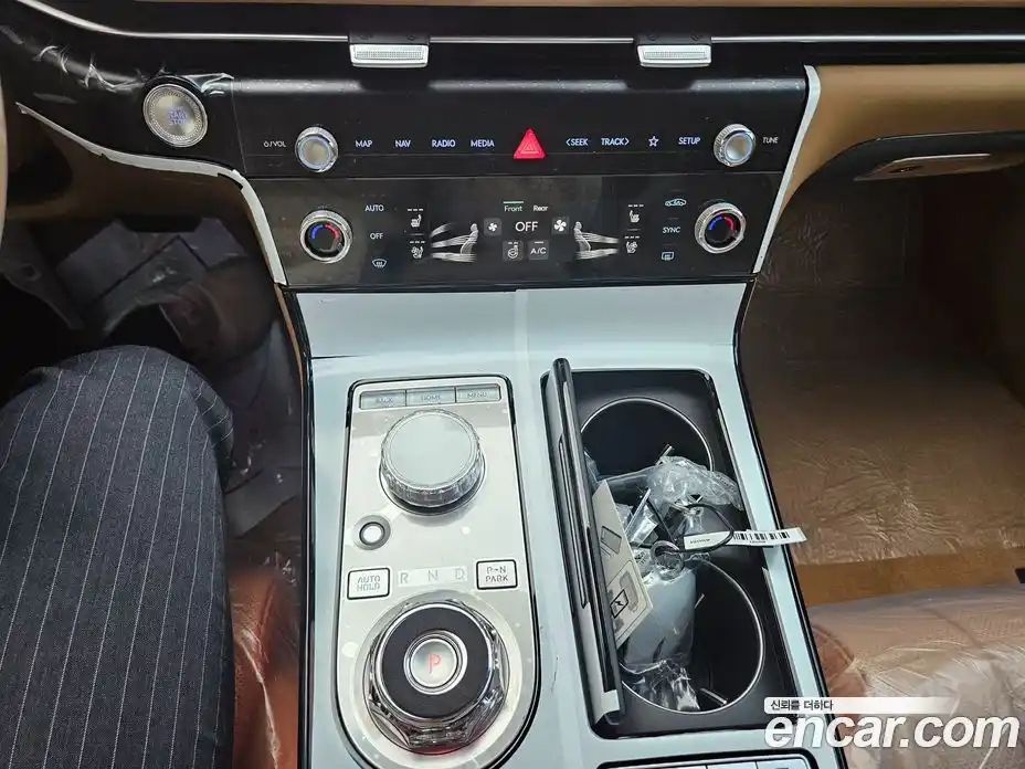 Genesis G80 2026 2.5 автомат (гидро), фото 9