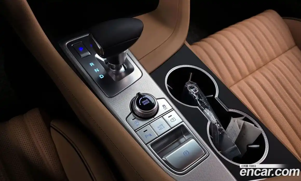 Genesis G70 2025 2.5 автомат (гидро), фото 12