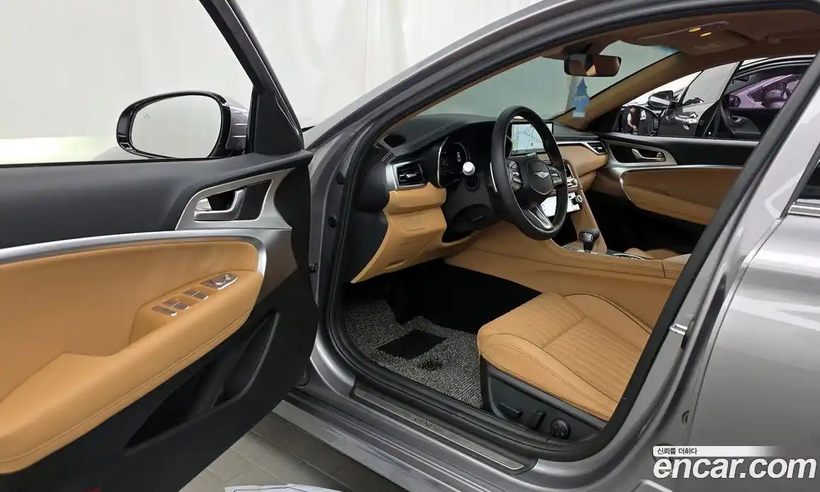 Genesis G70 2025 2.5 автомат (гидро), фото 13
