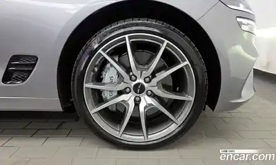 Genesis G70 2025 2.5 автомат (гидро), миниатюра 7
