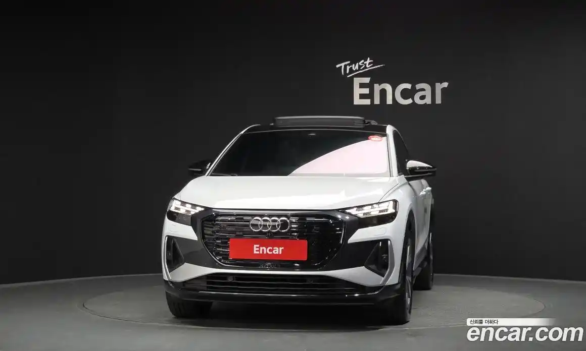Audi Q4 e-tron 2023 0.2 автомат (гидро), фото 3