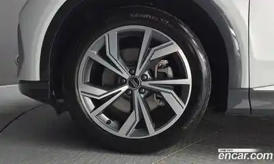Audi Q4 e-tron 2023 0.2 автомат (гидро), миниатюра 5
