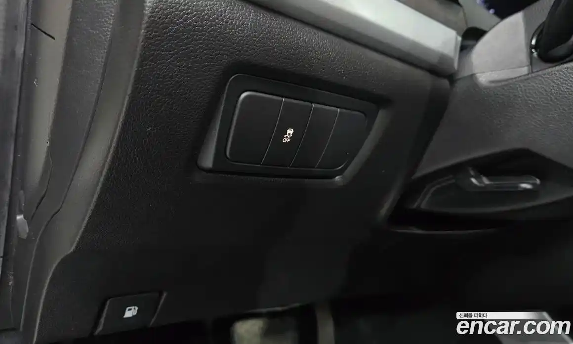 SsangYong Korando 2015 2.0 автомат (гидро), фото 16