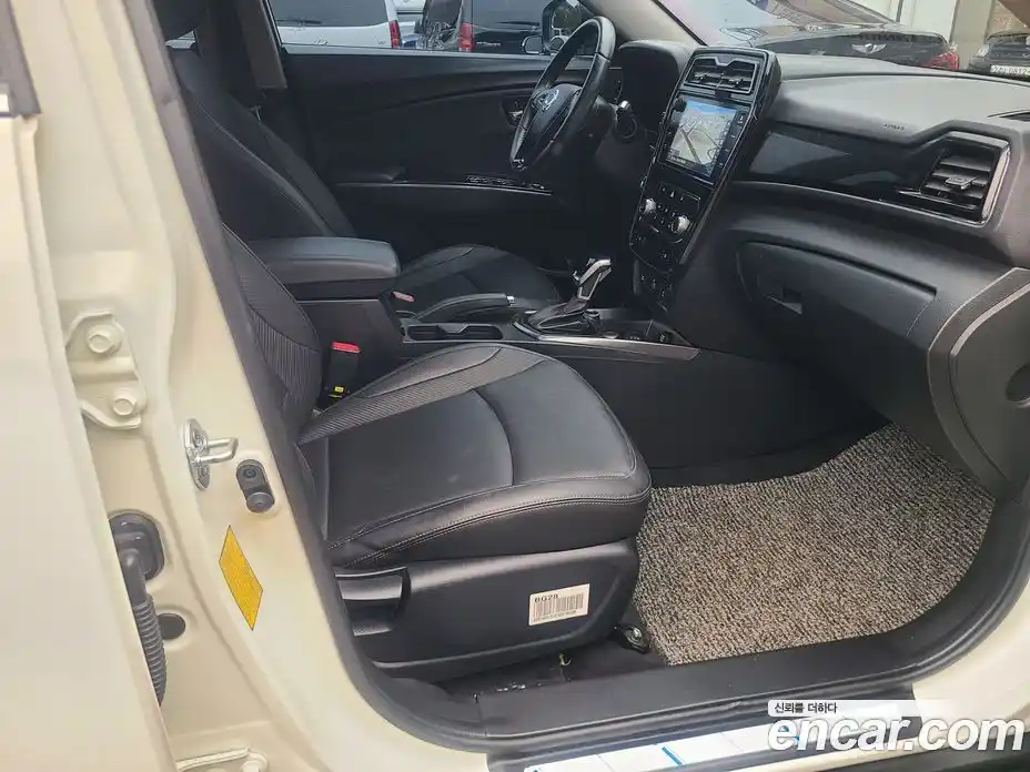 SsangYong TIBOLI 2020 1.5 автомат (гидро), фото 14