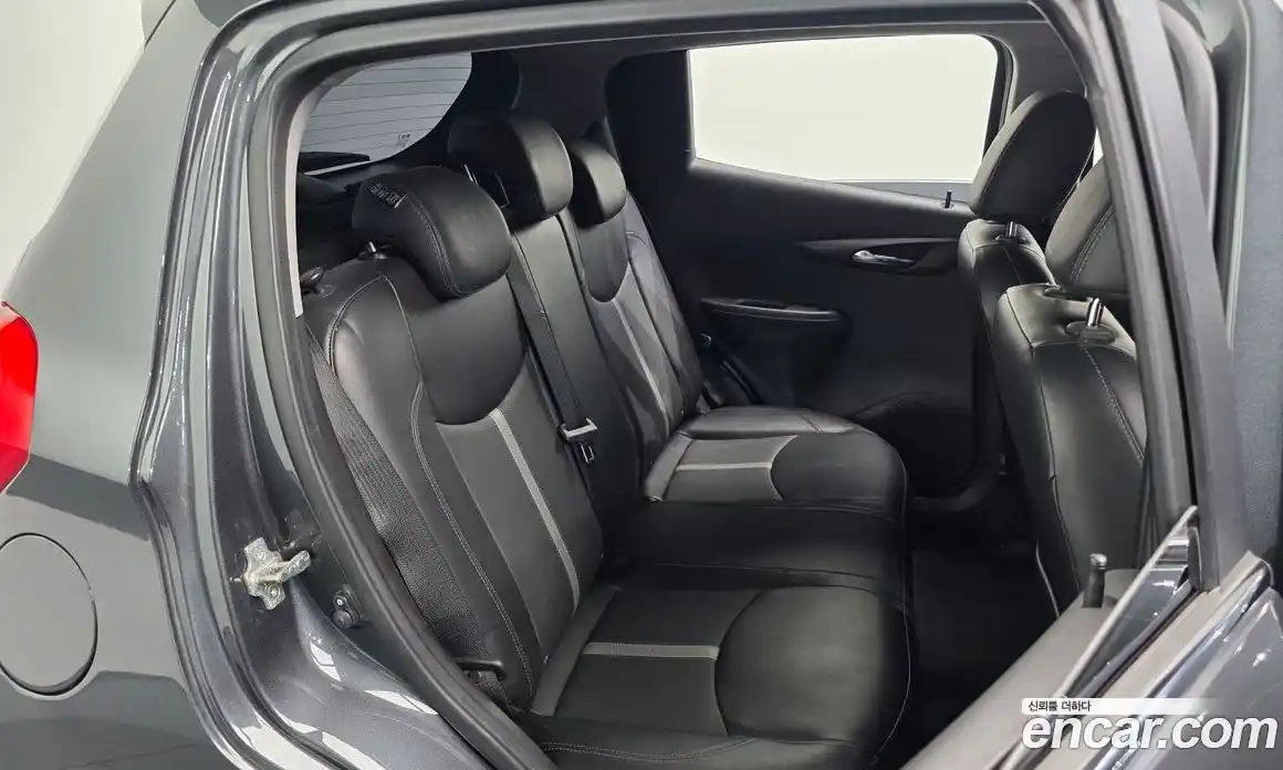 Chevrolet Spark 2019 1.0 автомат (гидро), фото 16