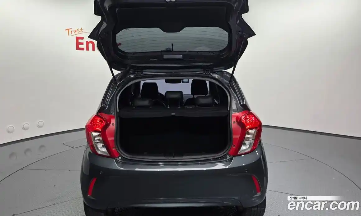 Chevrolet Spark 2019 1.0 автомат (гидро), фото 31