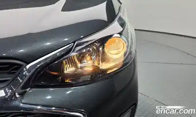Chevrolet Spark 2019 1.0 автомат (гидро), миниатюра 7