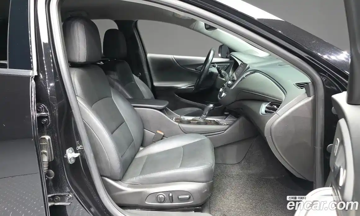 Chevrolet Malibu 2019 2.0 автомат (гидро), фото 17