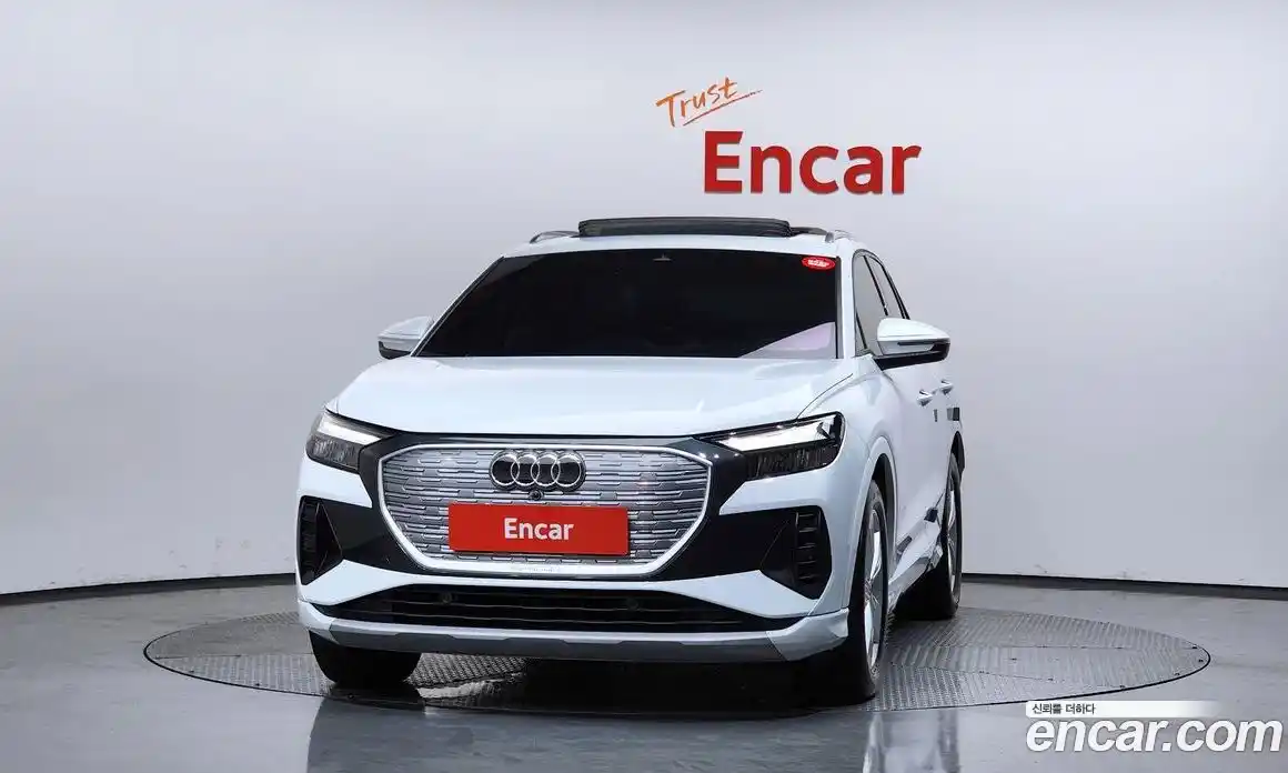 Audi Q4 e-tron 2023 0.2 автомат (гидро), фото 3