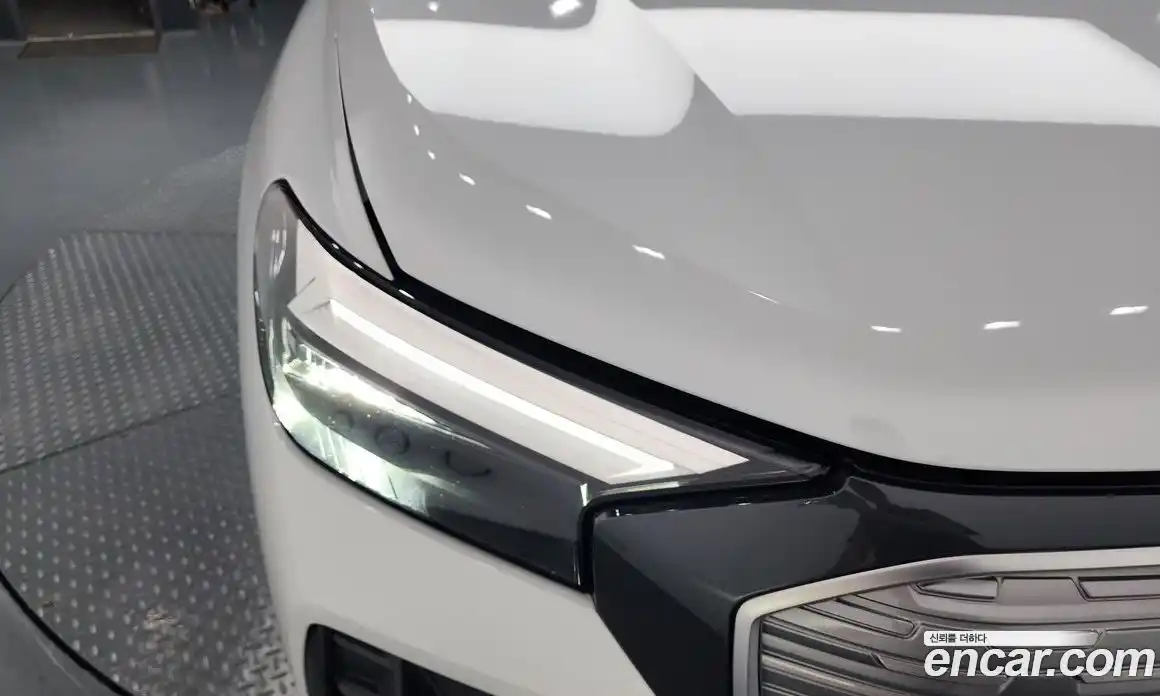 Audi Q4 e-tron 2023 0.2 автомат (гидро), фото 8