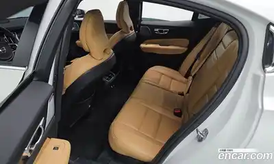 Volvo S60 2020 2.0 автомат (гидро), миниатюра 12