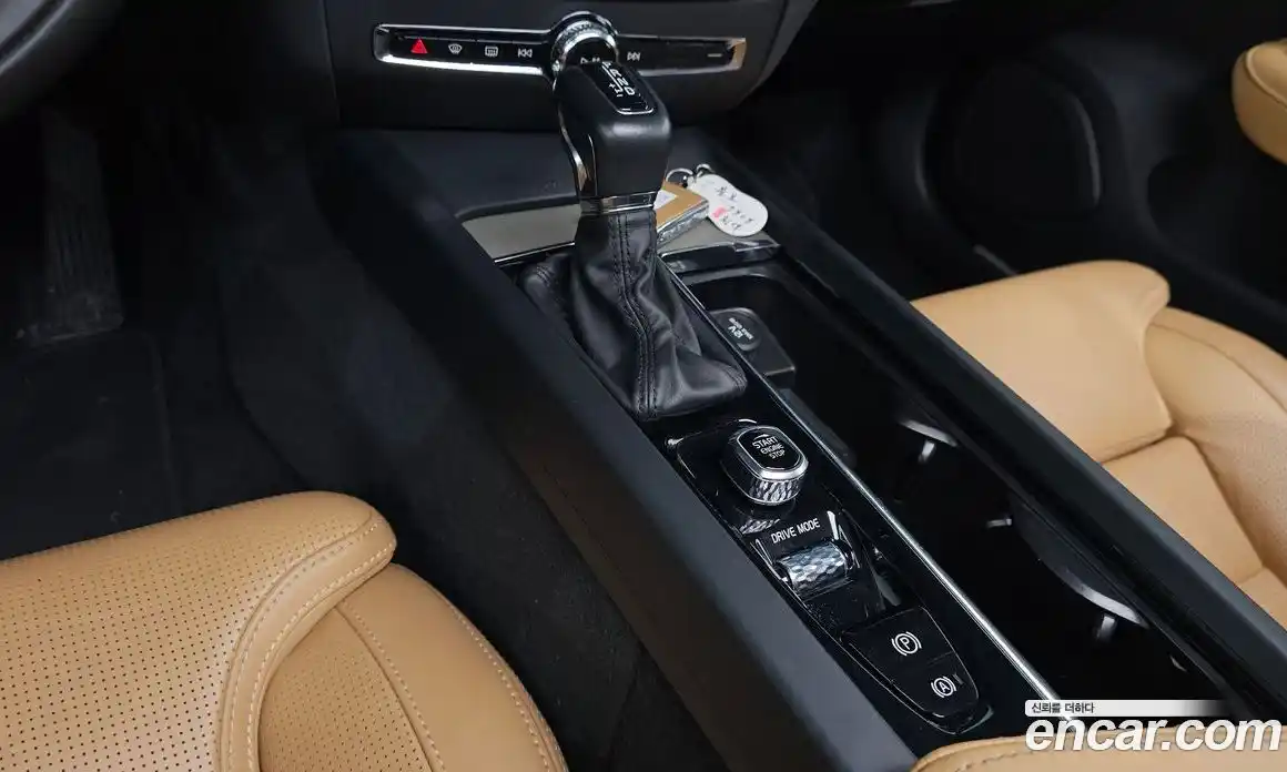 Volvo S60 2020 2.0 автомат (гидро), фото 9