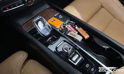 Volvo XC60 2021 2.0 автомат (гидро), миниатюра 12