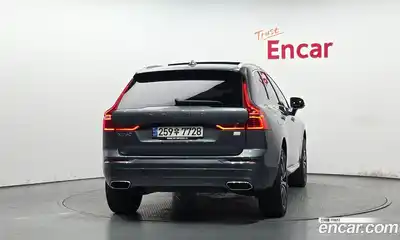 Volvo XC60 2021 2.0 автомат (гидро), миниатюра 4