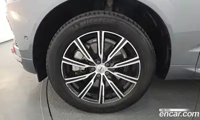 Volvo XC60 2021 2.0 автомат (гидро), миниатюра 5